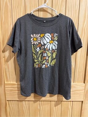 Blooming Florals Short sleeve Shirt— Unisex XL